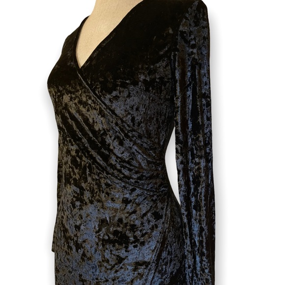 NWOT RUNAWAY HEART dress - Picture 2 of 9